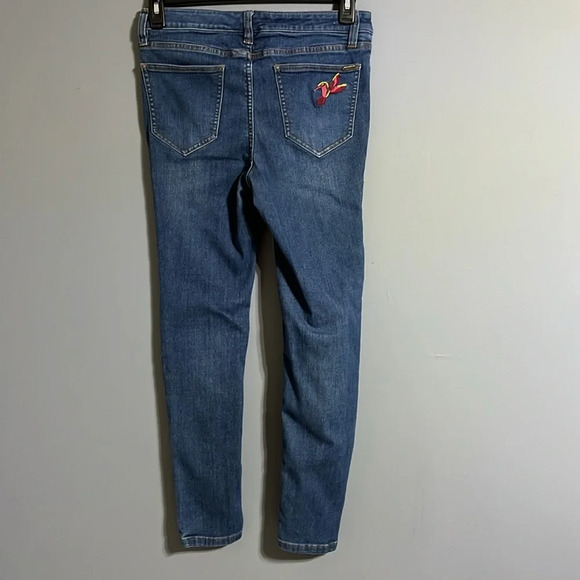 Matilda Jane denim size 8 skinny embroidered back pocket - Picture 4 of 8